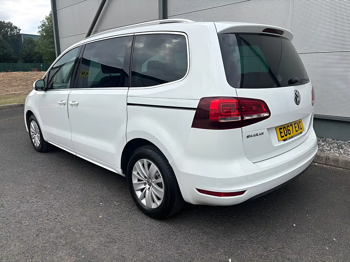 Used 2017 Volkswagen Sharan Se White - Interior and Exterior details 10