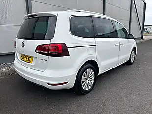 Used 2017 Volkswagen Sharan Se White - Interior and Exterior details 11