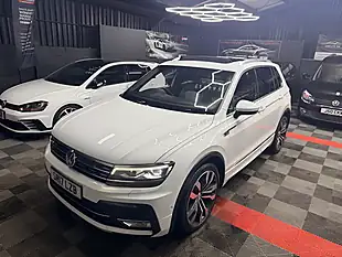 Used 2017 Volkswagen Tiguan Bluemotion Tech R-Line White - Interior and Exterior details 7