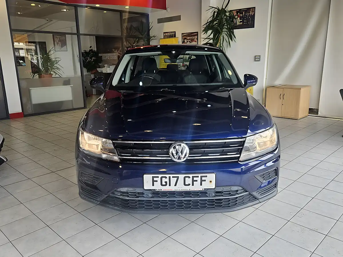 Used 2017 Volkswagen Tiguan Bluemotion Tech S Blue - Interior and Exterior details 2