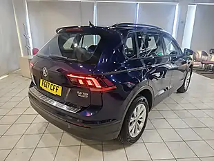 Used 2017 Volkswagen Tiguan Bluemotion Tech S Blue - Interior and Exterior details 8