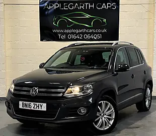 Used 2017 Volkswagen Tiguan Match Edition Grey - Interior and Exterior details 5