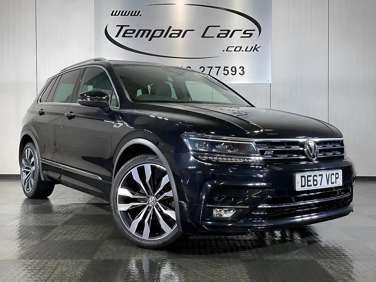 Used 2017 Volkswagen Tiguan R-Line 4Motion Black - Interior and Exterior details 2