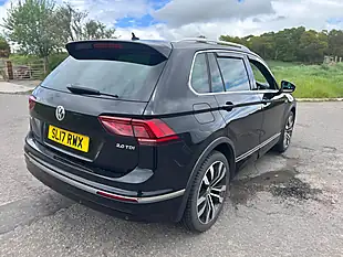 Used 2017 Volkswagen Tiguan R-Line Black - Interior and Exterior details 2