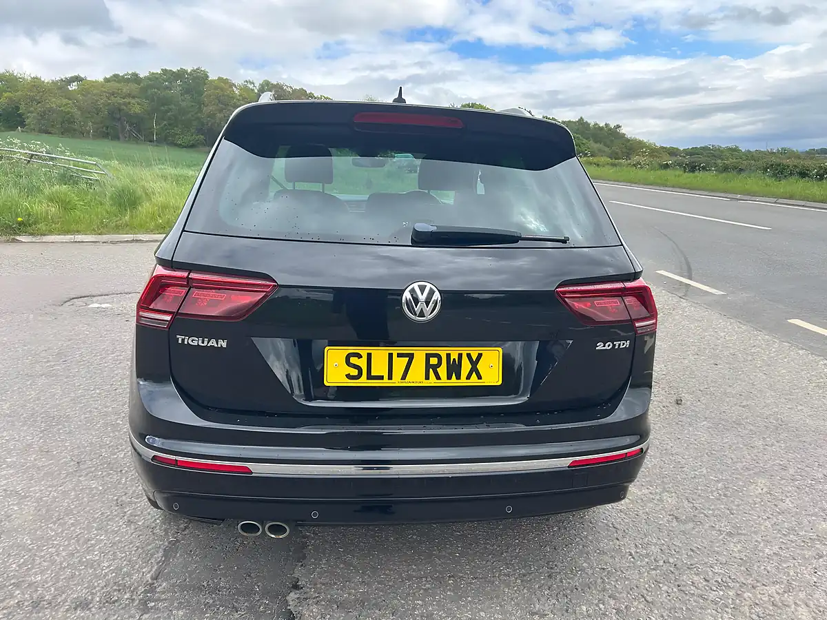 Used 2017 Volkswagen Tiguan R-Line Black - Interior and Exterior details 3