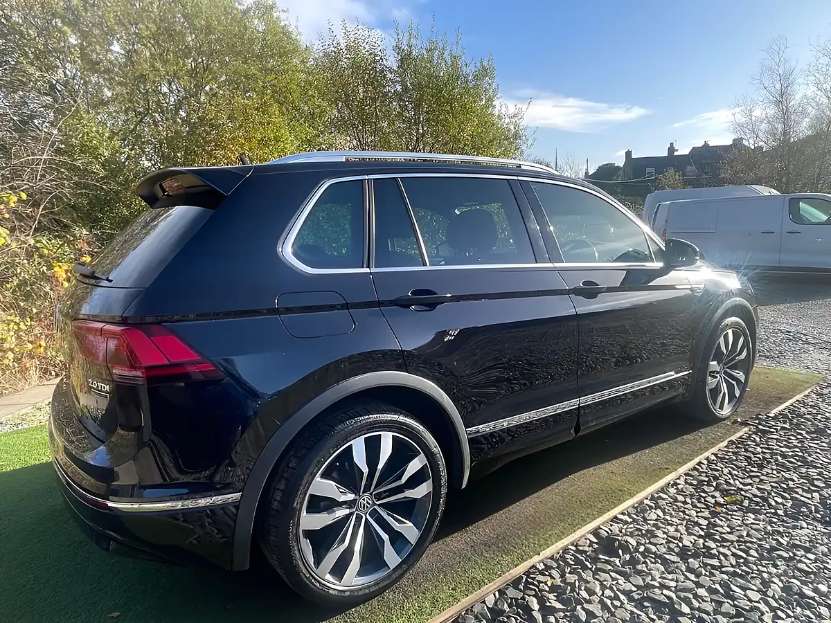 Used 2017 Volkswagen Tiguan R-Line Black - Interior and Exterior details 12
