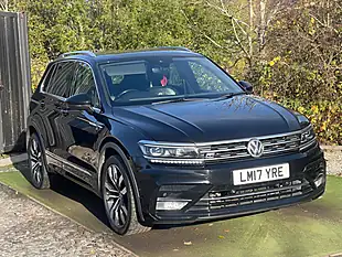 Used 2017 Volkswagen Tiguan R-Line Black - Interior and Exterior details 6