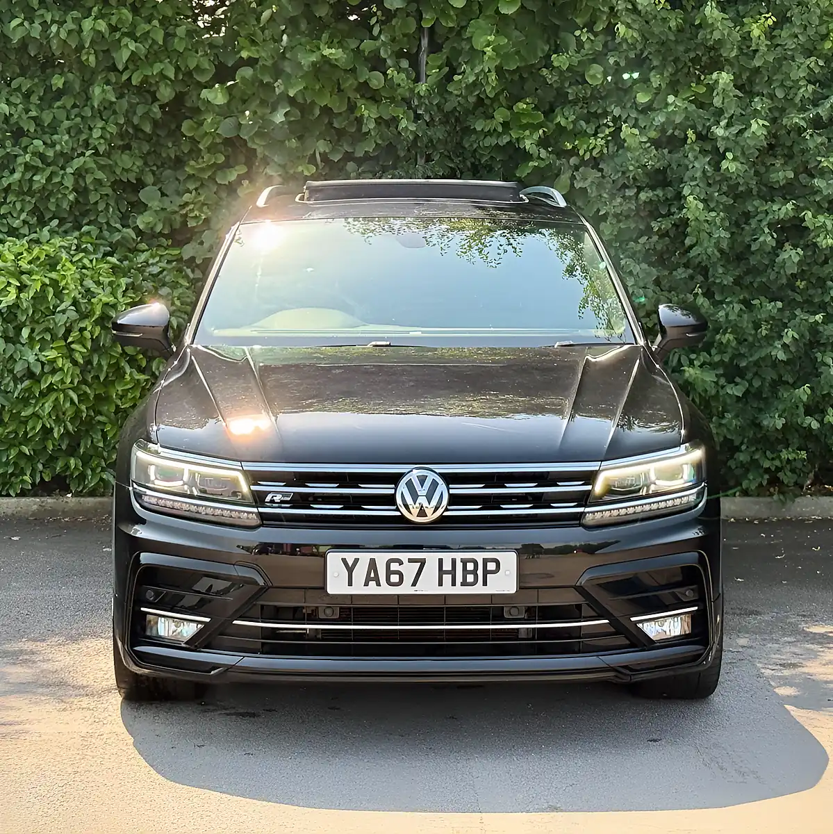 Used 2017 Volkswagen Tiguan R-Line Black - Interior and Exterior details 12