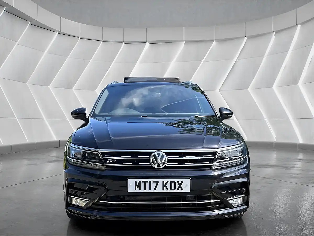 Used 2017 Volkswagen Tiguan R-Line Black - Interior and Exterior details 10