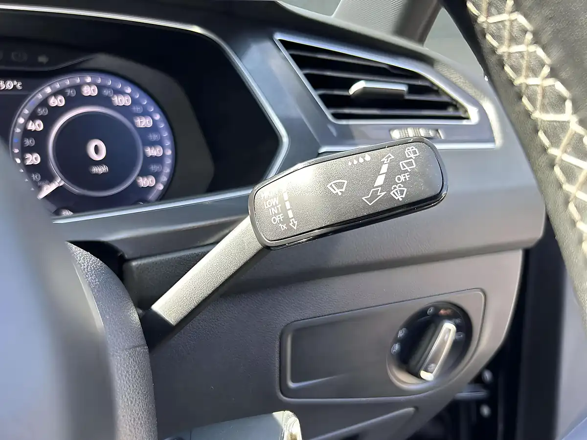 Used 2017 Volkswagen Tiguan R-Line Black - Interior and Exterior details 14