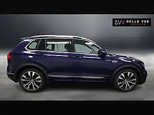 Used 2017 Volkswagen Tiguan R-Line Blue - Interior and Exterior details 2