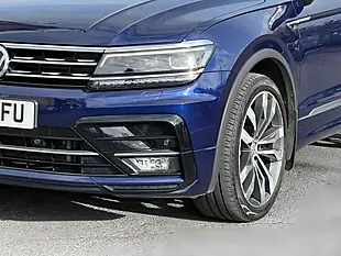 Used 2017 Volkswagen Tiguan R-Line Blue - Interior and Exterior details 19