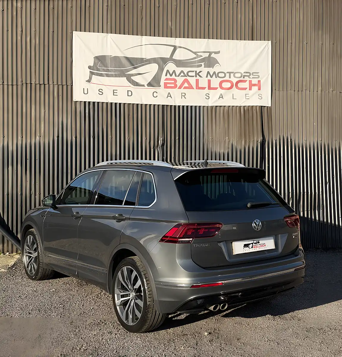 Used 2017 Volkswagen Tiguan R-Line Grey - Interior and Exterior details 7