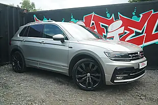 Used 2017 Volkswagen Tiguan R-Line Silver - Interior and Exterior details 12