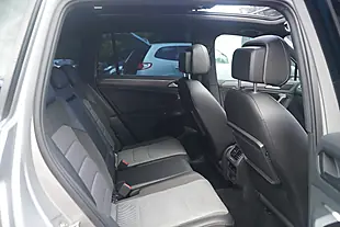 Used 2017 Volkswagen Tiguan R-Line Silver - Interior and Exterior details 16