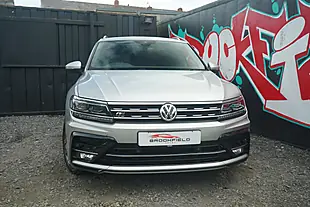Used 2017 Volkswagen Tiguan R-Line Silver - Interior and Exterior details 4