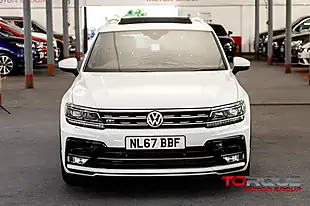 Used 2017 Volkswagen Tiguan R-Line White - Interior and Exterior details 2