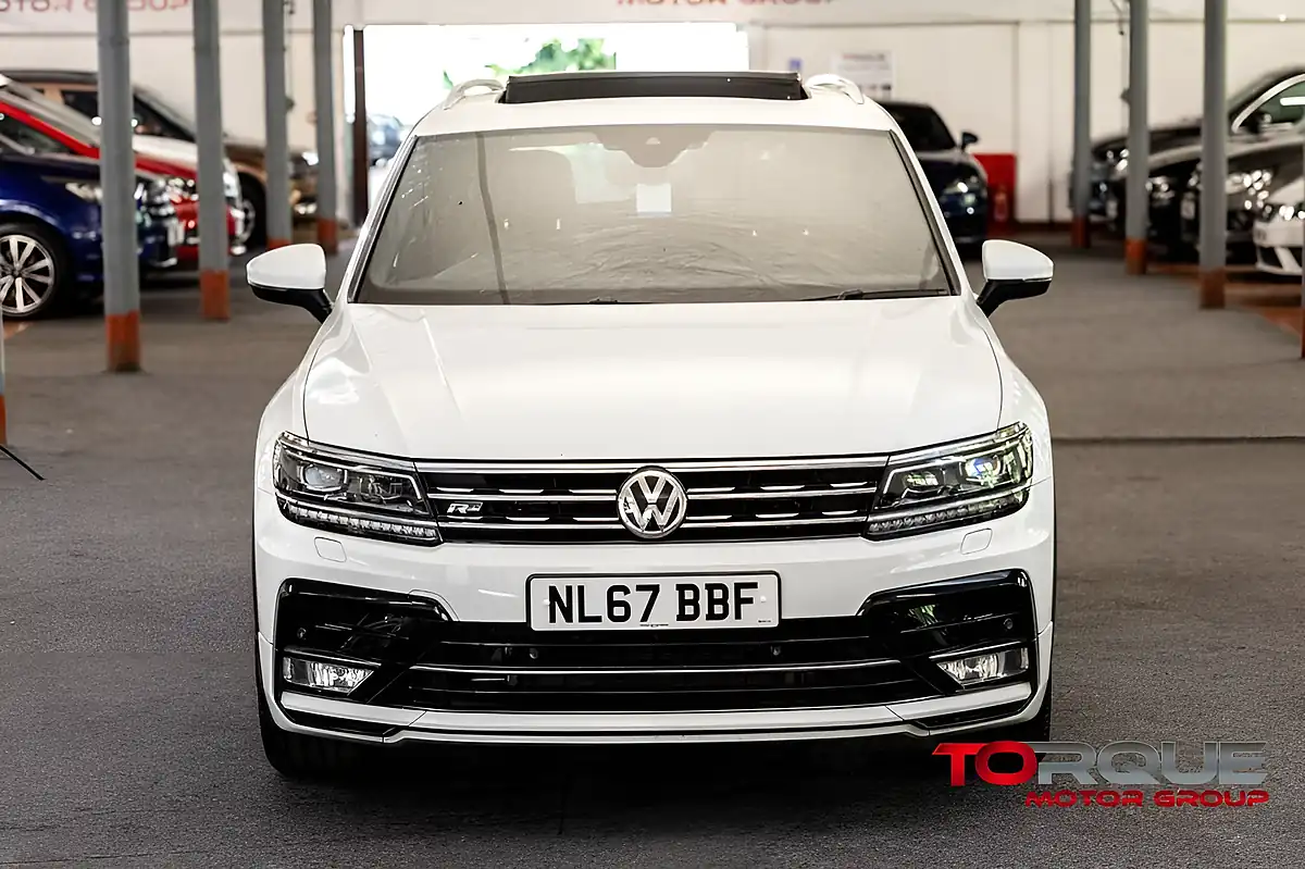 Used 2017 Volkswagen Tiguan R-Line White - Interior and Exterior details 2