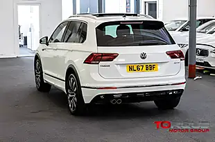 Used 2017 Volkswagen Tiguan R-Line White - Interior and Exterior details 6