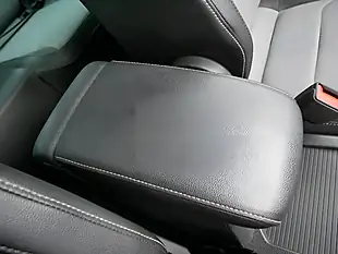 Used 2017 Volkswagen Tiguan R-Line White - Interior and Exterior details 16