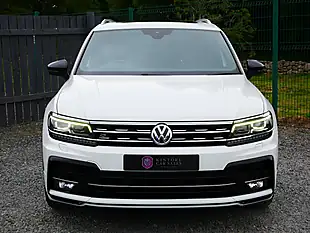 Used 2017 Volkswagen Tiguan R-Line White - Interior and Exterior details 3