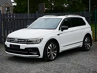 Used 2017 Volkswagen Tiguan R-Line White - Interior and Exterior details 4