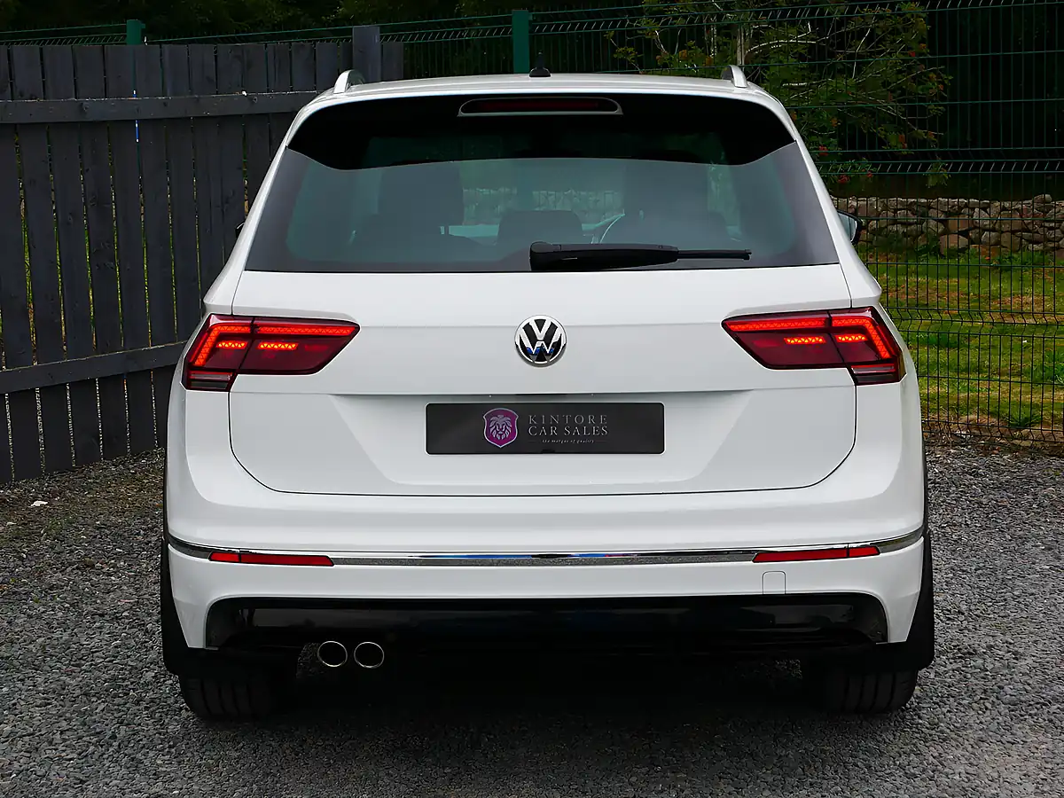 Used 2017 Volkswagen Tiguan R-Line White - Interior and Exterior details 8