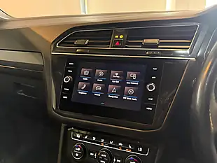 Used 2017 Volkswagen Tiguan R-Line White - Interior and Exterior details 17