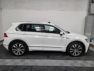 Used 2017 Volkswagen Tiguan R-Line White - Interior and Exterior details 7