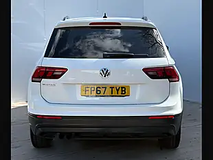 Used 2017 Volkswagen Tiguan S Pure White - Interior and Exterior details 10