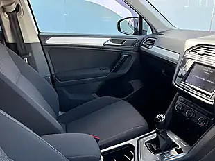 Used 2017 Volkswagen Tiguan S Pure White - Interior and Exterior details 19