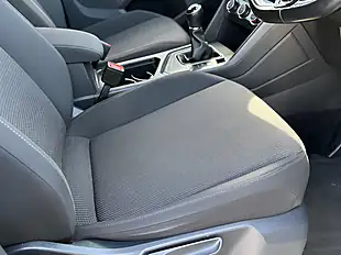 Used 2017 Volkswagen Tiguan S Pure White - Interior and Exterior details 20