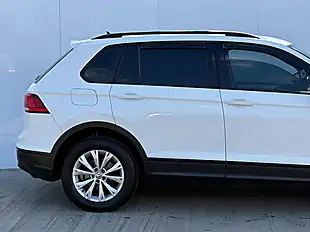 Used 2017 Volkswagen Tiguan S Pure White - Interior and Exterior details 6
