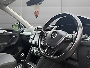 Used 2017 Volkswagen Tiguan Se Black - Interior and Exterior details 11