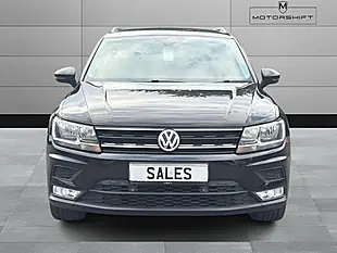 Used 2017 Volkswagen Tiguan Se Black - Interior and Exterior details 3