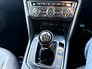 Used 2017 Volkswagen Tiguan Se Grey - Interior and Exterior details 17