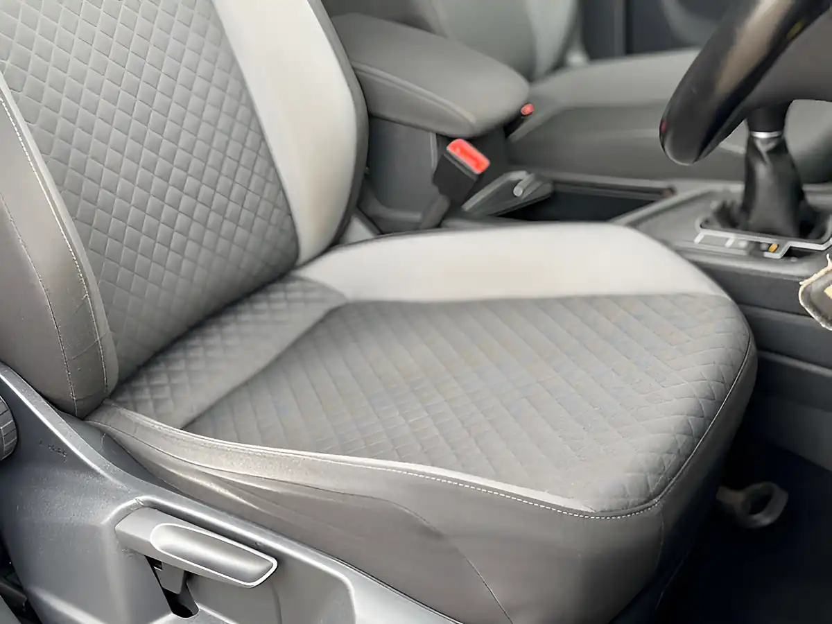Used 2017 Volkswagen Tiguan Se Nav Indium Grey - Interior and Exterior details 10