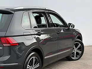 Used 2017 Volkswagen Tiguan Se Nav Indium Grey - Interior and Exterior details 11