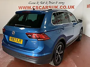 Used 2017 Volkswagen Tiguan Se Navigation Blue - Interior and Exterior details 2
