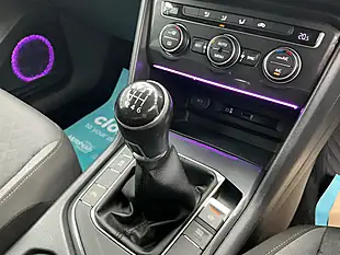 Used 2017 Volkswagen Tiguan Se Navigation Grey - Interior and Exterior details 14
