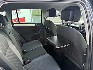 Used 2017 Volkswagen Tiguan Se Navigation Grey - Interior and Exterior details 17