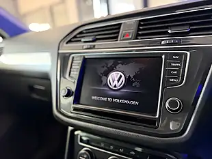 Used 2017 Volkswagen Tiguan Se Navigation Grey - Interior and Exterior details 12