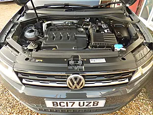 Used 2017 Volkswagen Tiguan Se Navigation Grey - Interior and Exterior details 13