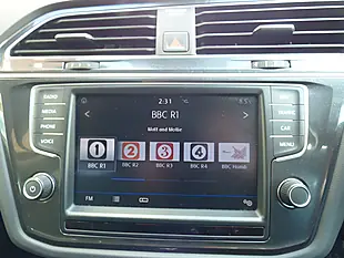 Used 2017 Volkswagen Tiguan Se Navigation Grey - Interior and Exterior details 16