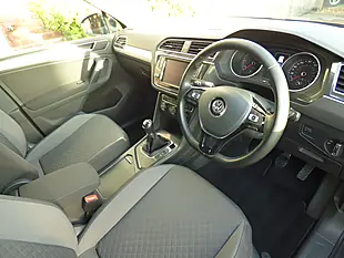 Used 2017 Volkswagen Tiguan Se Navigation Grey - Interior and Exterior details 3