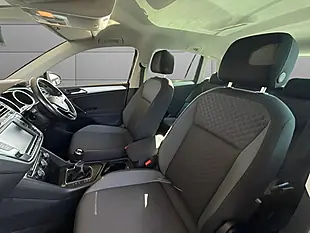 Used 2017 Volkswagen Tiguan Se Navigation Indium Grey - Interior and Exterior details 17
