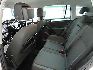 Used 2017 Volkswagen Tiguan Se Navigation White - Interior and Exterior details 10
