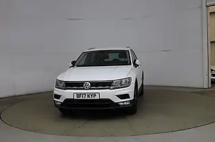 Used 2017 Volkswagen Tiguan Se Navigation White - Interior and Exterior details 2