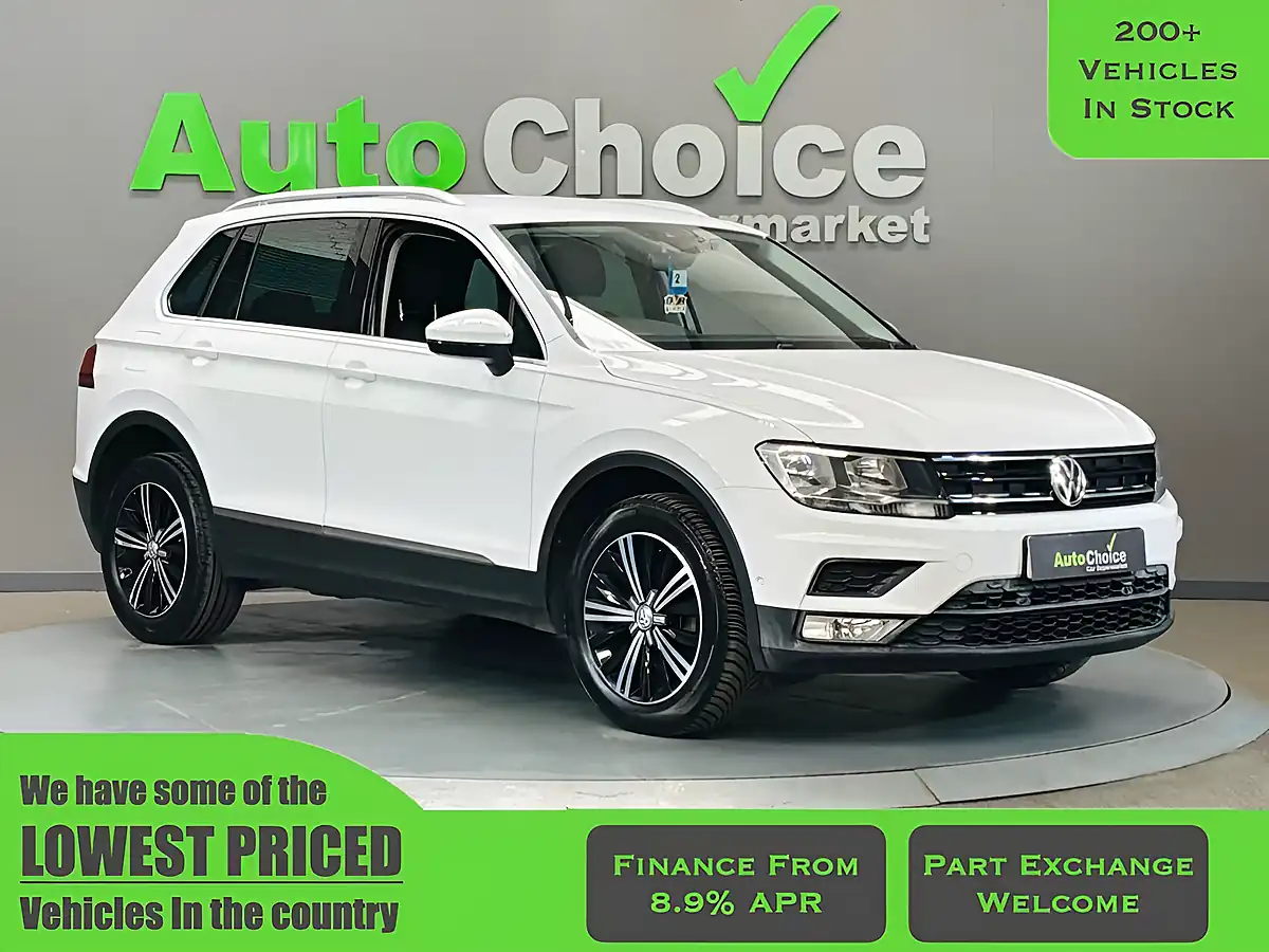 Used 2017 Volkswagen Tiguan Se Pure White - Front View