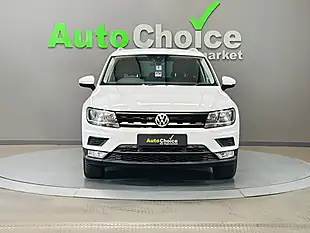 Used 2017 Volkswagen Tiguan Se Pure White - Interior and Exterior details 3